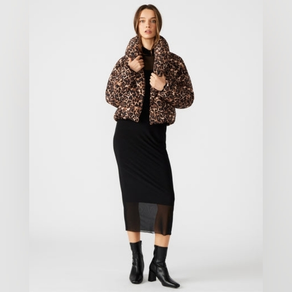 Steve Madden Evy Leopard Puffer Jacket, Animal Print Women's Jacket - Picture 2 of 6